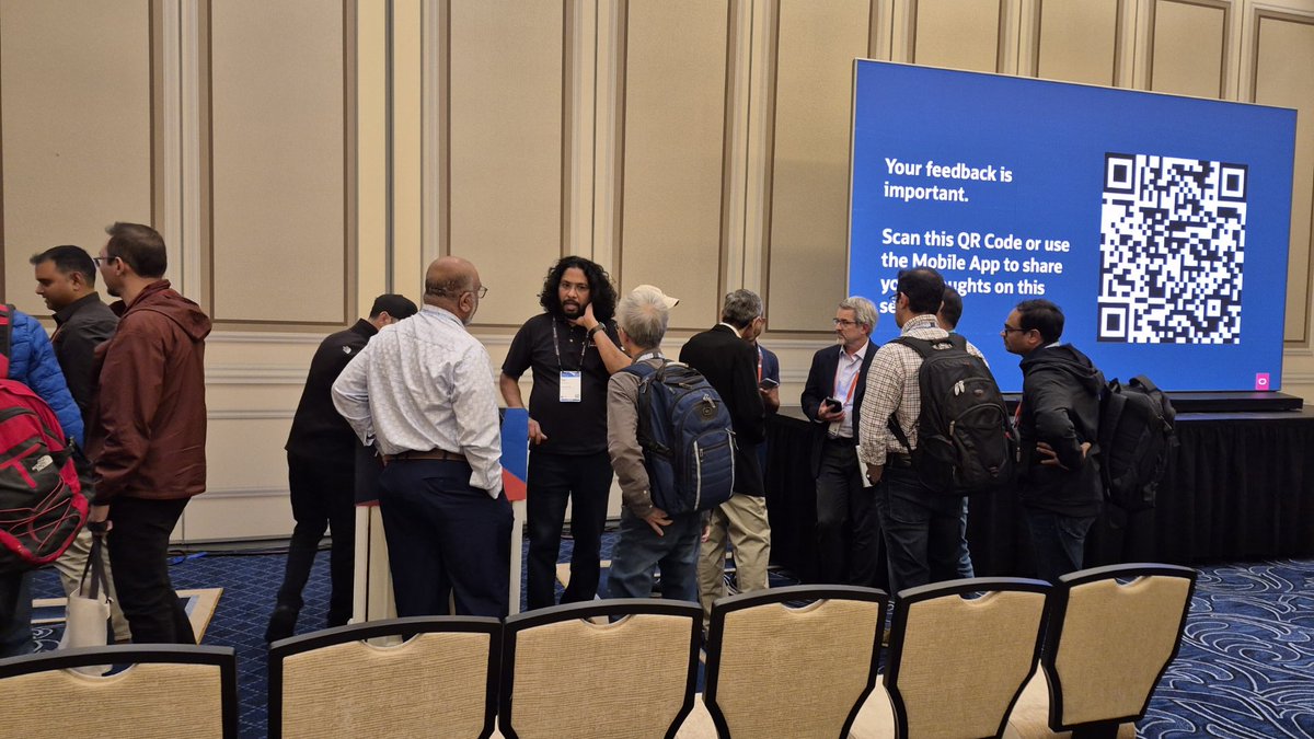 sai_penumuru's tweet image. What an energetic audience! 🔥 It was a full house for our session “AWR.ai: New LLM-Powered Investigations into Database Performance [LRN2899]” — and I’m still buzzing from the excitement!

Huge thanks to everyone who joined us (and even stayed an extra 30…