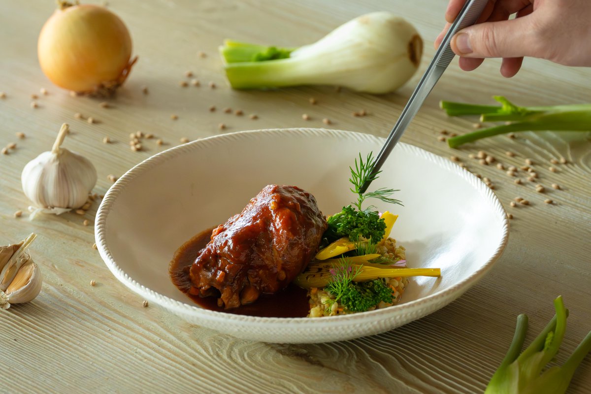 A single dish can inspire a world of feeling. At JOALI BEING, we serve vibrant flavours that uplift your energy and awaken joy — because food is how we live well.

#JOALIBEING #JoyOfWellLiving #WorldFoodDay