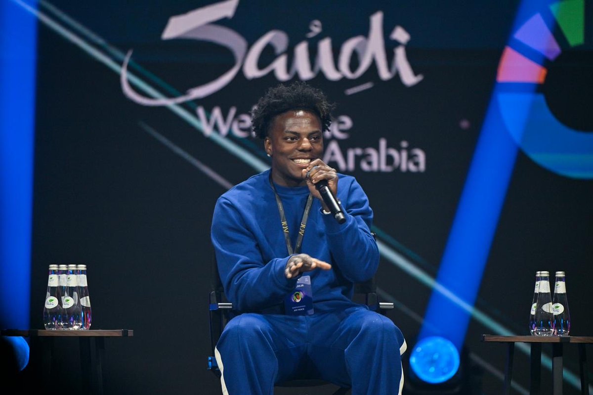 جلسة Stream to Mainstream في جوي فورم 2025 يشارك فيها مستر بيست، أي شو سبيد، وتيري كروز يجمعهم شغف تحويل الإبداع الرقمي إلى تأثير عالمي 

From the Stream to Mainstream session at #JoyForum 2025 
MrBeast, IShowSpeed, and Terry Crews came together with one passion turning digital