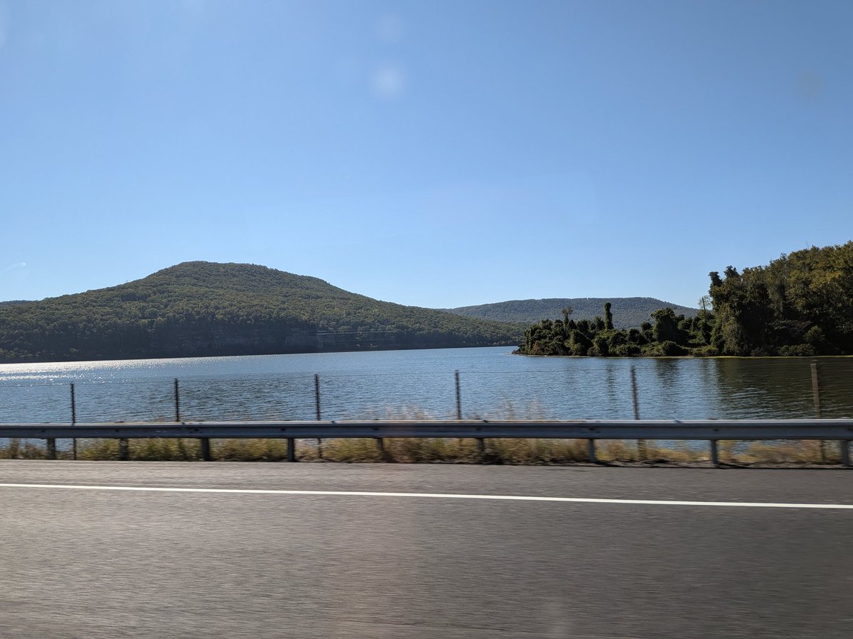 MobileGeezer's tweet image. #GooglePixel10