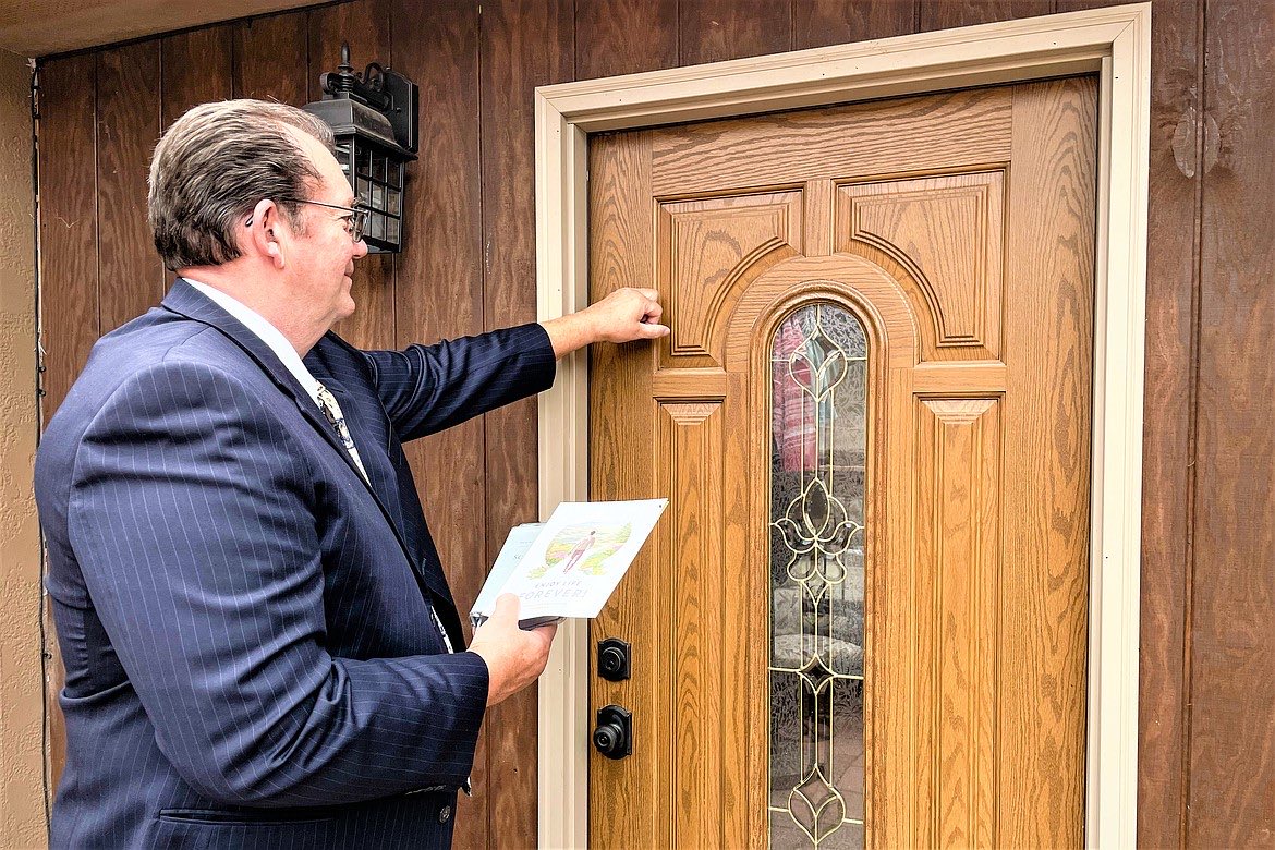 dakleiner's tweet image. Me spreading the gospel of G Jones this weekend