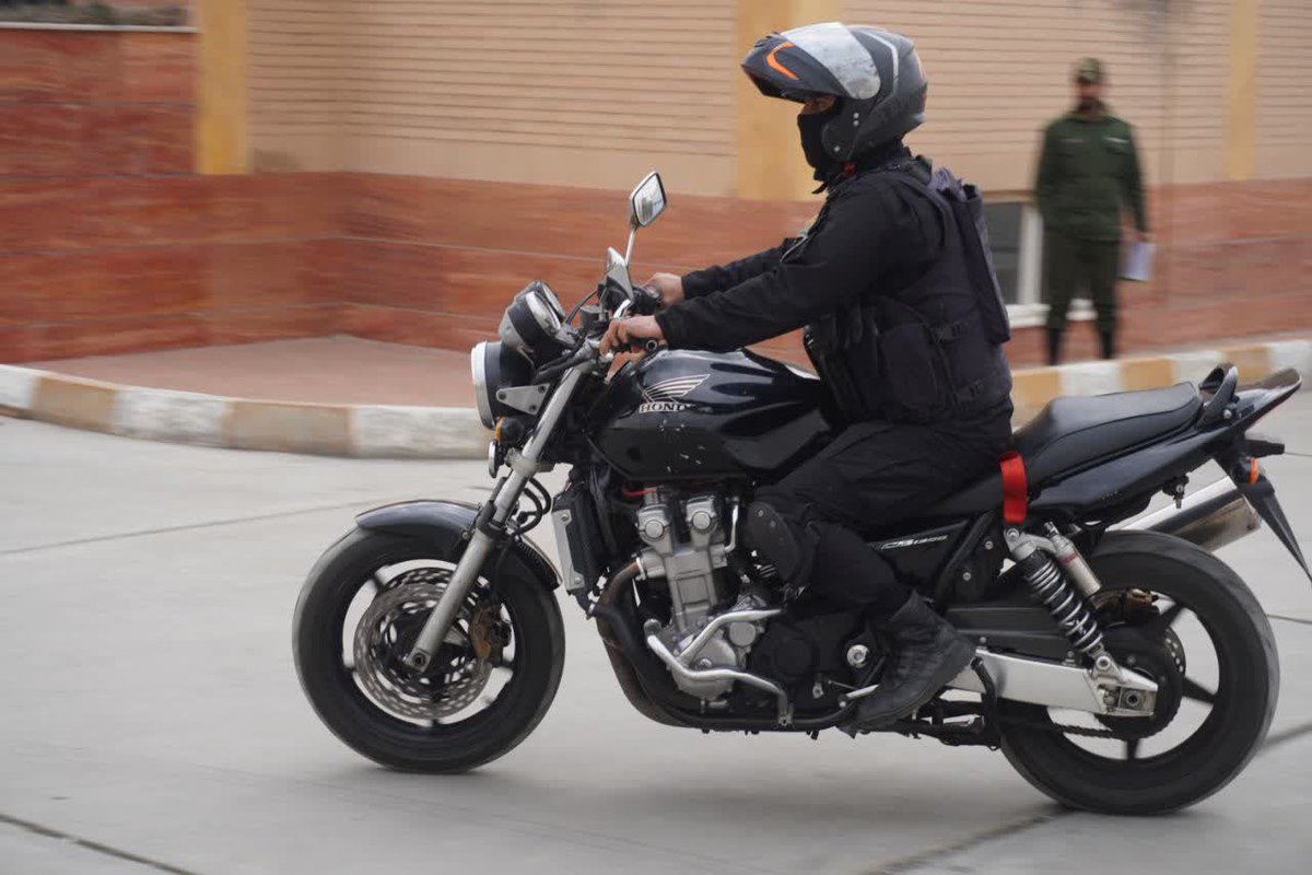 TheVanguard_Ir's tweet image. SWAT(NOPO)🇮🇷
#Police 
#Military 
#iran
#army