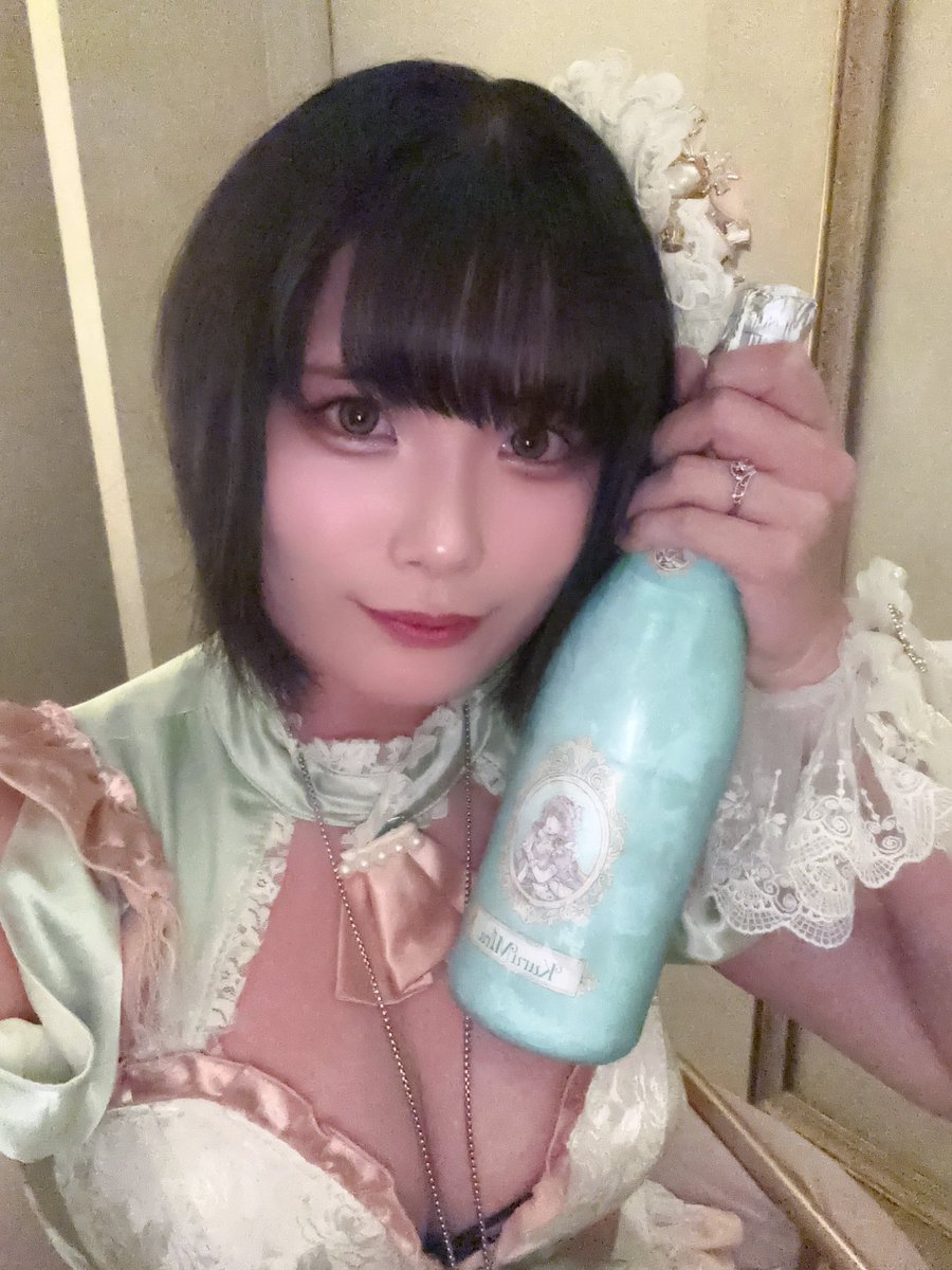 ご馳走ｻﾏィナイト様＆レディナイト様‼️
沢山来てもらって嬉しい！お話もできてハピ！酔いすぎましたね（いつもの事）
いつも通りALT書いてありますので見てください

🍊👊、えろがり奏、風〇王もありがとう 沢山いてくれてご馳走様でちた🐱 

明日からアホ居るのでみんなこいきてください