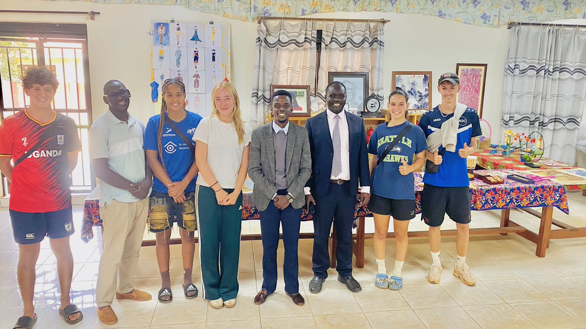 TheCTribunal's tweet image. I’m delighted to host colleagues from @ascgoettingen Germany 🇩🇪 @Luyanzi, Sports being one of the top Youth engaging activities, ACTIVISM through SPORTS is yet to be more utilized to empower youth around the World.
#activismthroughsports #buildingtheyouth #Globalnetwork