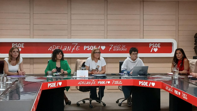 El PSOE presentará mociones en todos los territorios para blindar el aborto y fiscalizará los cribados de cáncer.

➕ Info. en nuestra web:
psoe.es/actualidad/not…