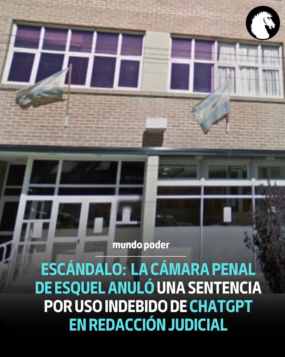 MundoPoder_'s tweet image. 🔵 La Cámara Penal de Esquel anuló una sentencia condenatoria dictada en junio de 2024 por el juez Carlos Rogelio Richeri, al detectarse el uso de ChatGPT para redactar el fallo, revelado por una frase accidental de la IA: "Aquí tienes el punto IV reeditado, sin citas y listo…