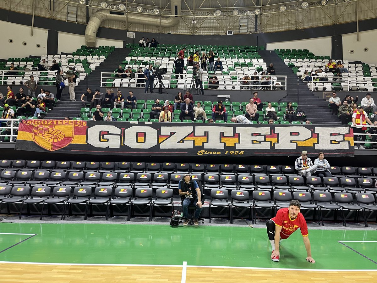 Göztepe Gençlik ve Spor Kulübünün Neferleriyiz !

📍Atatürk Kapalı Spor Salonu