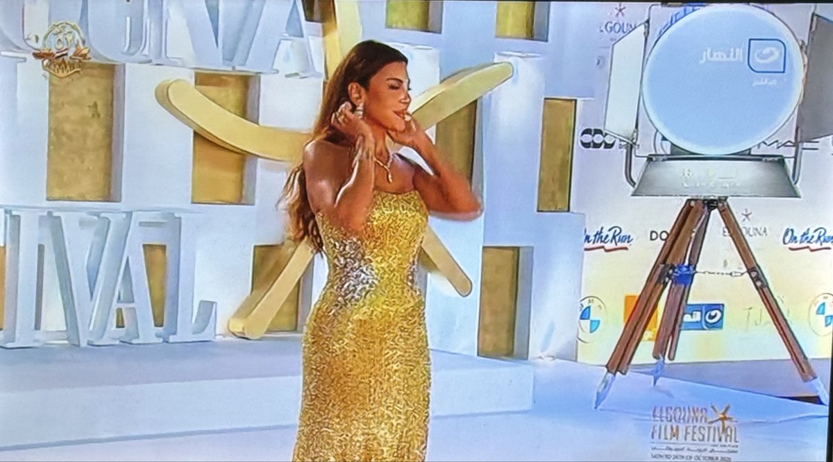 على قناة النهار المصرية الآن 
#مهرجان_الجونة  
وين المتسدحين من كل الدول في هاشتاق #موسم_الرياض ينتقدون ويسيؤن ،، لا تنسون اليوم تمارسون هوايتكم في النقد والتكفير