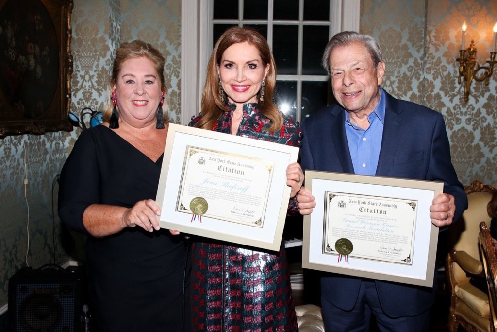 Societybees's tweet image. Jean Shafiroff hosts Reception for the Samuel Waxman Cancer Research Foundation 2025 Collaborating for a Cure Gala.

#jeanshafiroff #swcrf #collaboratingforacure #charitygala #cancerresearch #philanthropy #nycevents #fundraiser