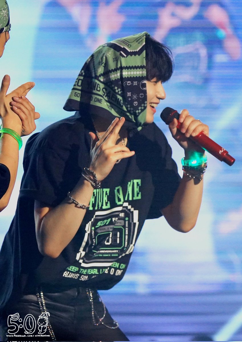 With501times's tweet photo. 250713 💚
FIVE O ONE 20th Anniversary word tour in Seoul

by.🕔5:01
#FIVE_O_ONE #SS501 #김현중 #허영생 #김규종 
@mystyle1103 https://t.co/aH8SiMWdqS