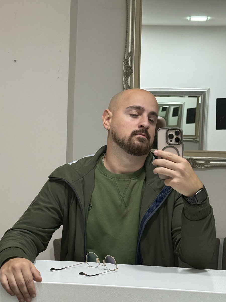 Ed 🦖 (@the___ed) on Twitter photo 