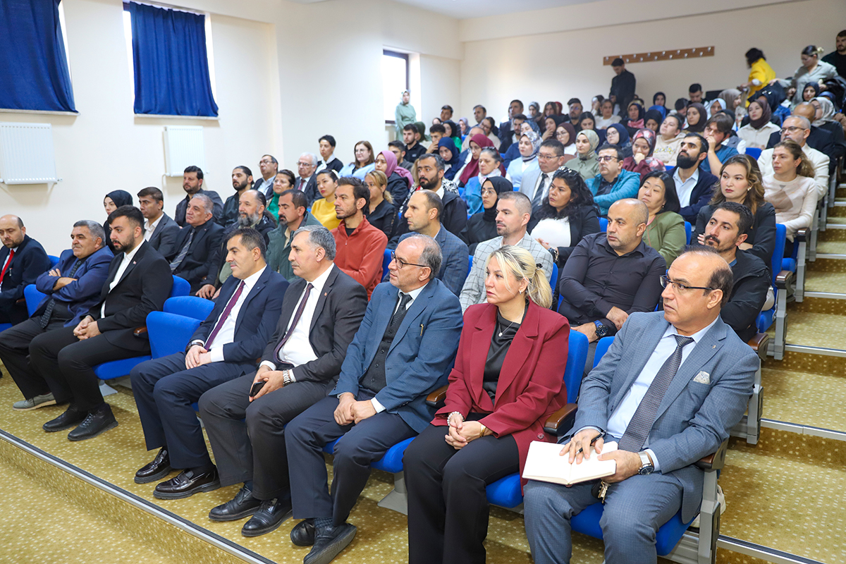Ardahan Üniversitesi (@ardahanuniresmi) on Twitter photo Rektörümüz Prof. Dr. Öztürk Emiroğlu’ndan “Geleneğin Kutsallaşması” Üzerine Disiplinlerarası Bir Konferans
Haber Detay; ardahan.edu.tr/duyuru-haber.a…
<a href="/EmirogluOzturk/">Prof. Dr. Öztürk Emiroğlu</a>
#ArdahanÜniversitesi #ARÜ #BilgiGüçtür Rektörümüz Prof. Dr. Öztürk Emiroğlu’ndan “Geleneğin Kutsallaşması” Üzerine Disiplinlerarası Bir Konferans
Haber Detay; ardahan.edu.tr/duyuru-haber.a…
<a href="/EmirogluOzturk/">Prof. Dr. Öztürk Emiroğlu</a>
#ArdahanÜniversitesi #ARÜ #BilgiGüçtür