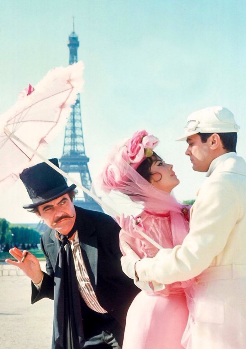 TheMonologist's tweet image. Jack Lemmon, Natalie Wood, and Tony Curtis in a publicity photo for
THE GREAT RACE (1965)
