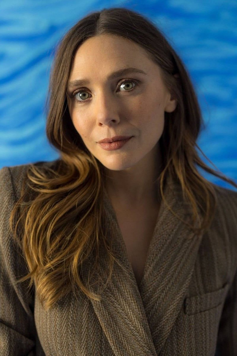House_of_Maxim's tweet image. Wanda's got a lot of contacts being the leader and founder of the House of M. Leave a ❤️ and find out what pic she has as your contact on her phone.