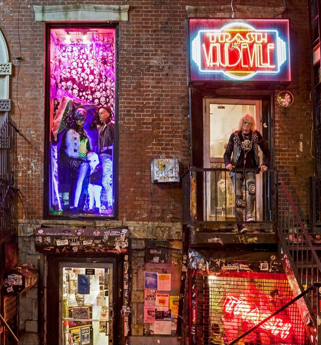 THE ROCKER®™ West Hollywood (@jasonjamesusa) on Twitter photo 