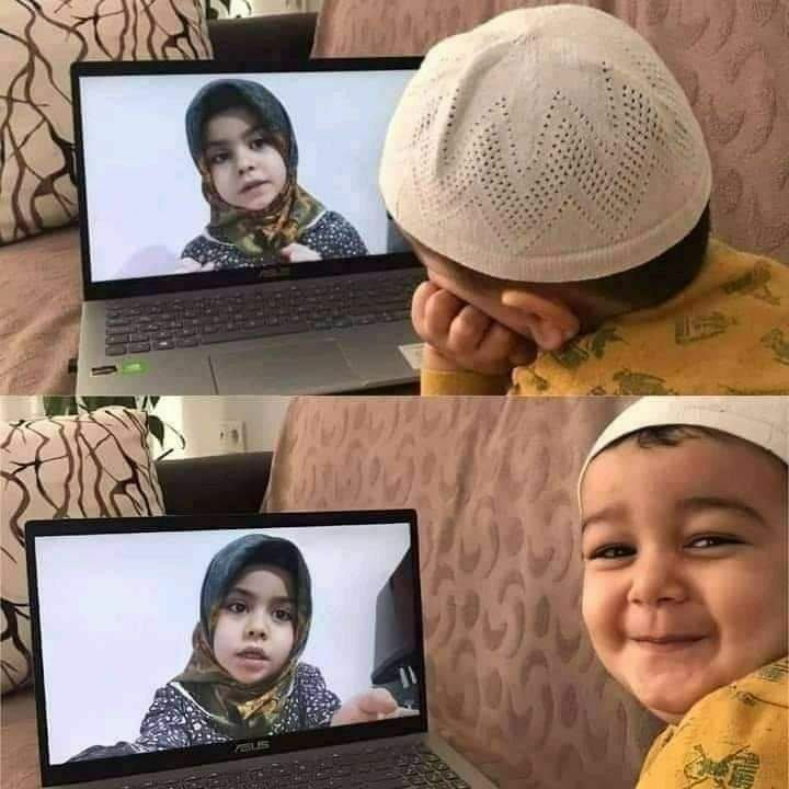 «وأخفَت هواها وهُوَ عِندي بَيِّنٌ
وأخفَيتُ حُبِّي وهِيَ واللهِ تَعلَمُ!»