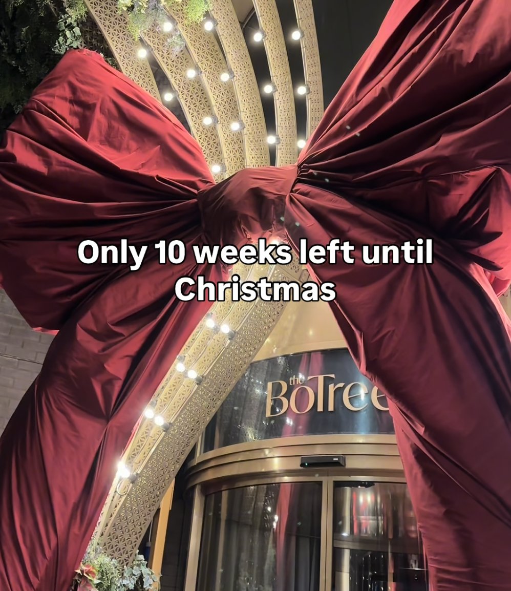 Only 10 weeks until Christmas.
Let that sink in.

Start planning your festive break now at laterooms.com 🎄

#ChristmasCountdown #WinterBreaks #FestiveTrips #LateRooms #BookEarly #HolidayStay