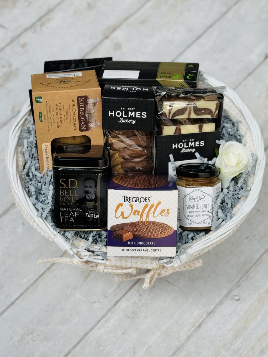 Baskets Galore (@basketsgalore) on Twitter photo Today's Gift Basket Of The Day is the 'Sympathy Gift" ๐ค
ow.ly/yGlG50Xcwip
Follow & RT to enter #prize draw to #win a Gift Basket. 
More info via our blog. 
#dailydispatch #gifts #competition #giftbasketsrule #sympathygifts #bereavementgifts Today's Gift Basket Of The Day is the 'Sympathy Gift" ๐ค
ow.ly/yGlG50Xcwip
Follow & RT to enter #prize draw to #win a Gift Basket. 
More info via our blog. 
#dailydispatch #gifts #competition #giftbasketsrule #sympathygifts #bereavementgifts