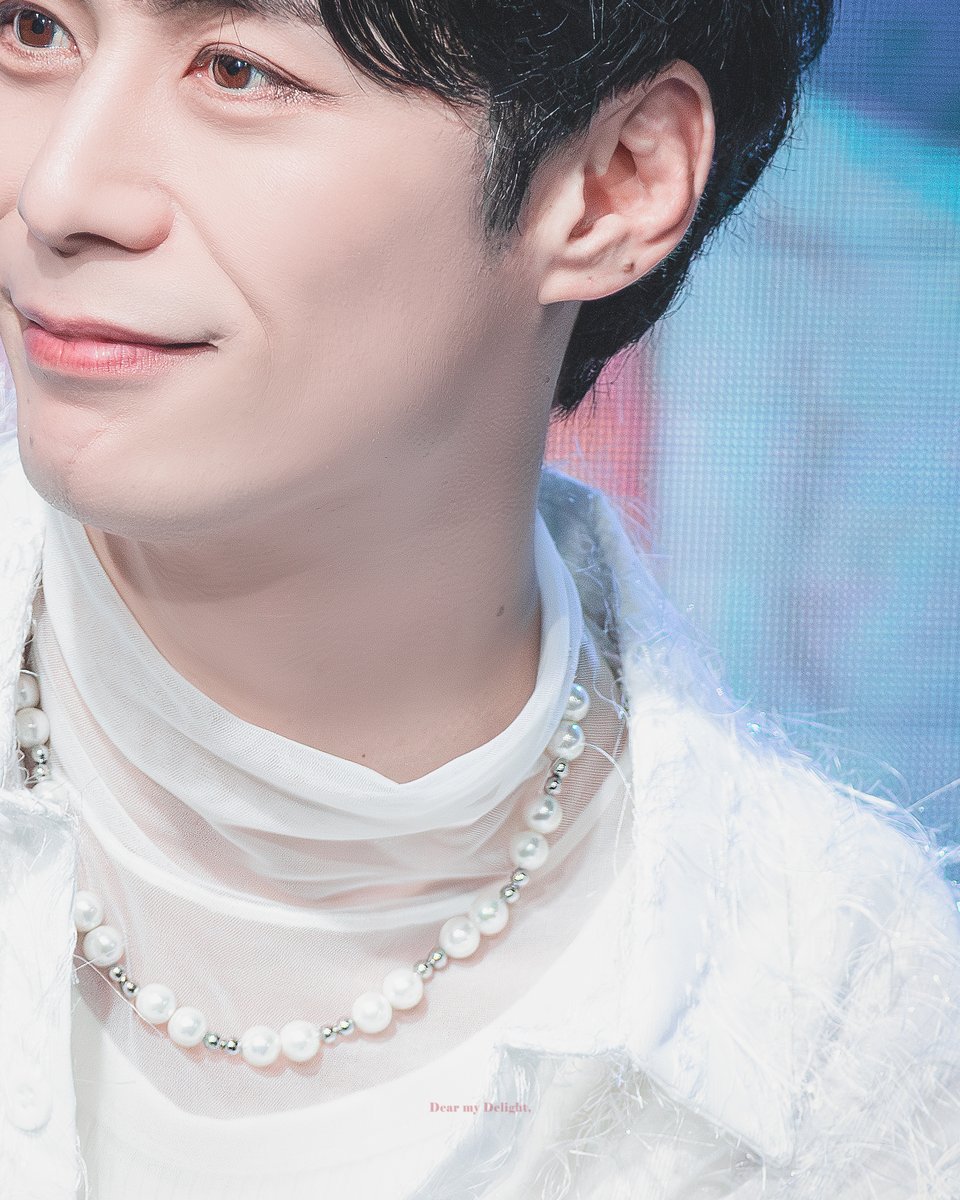 20251016 #주민진 콘서트 기적 : From Universe

온 세상 사람들이 반짝반짝 빛나는 네 모습을 봐야 해