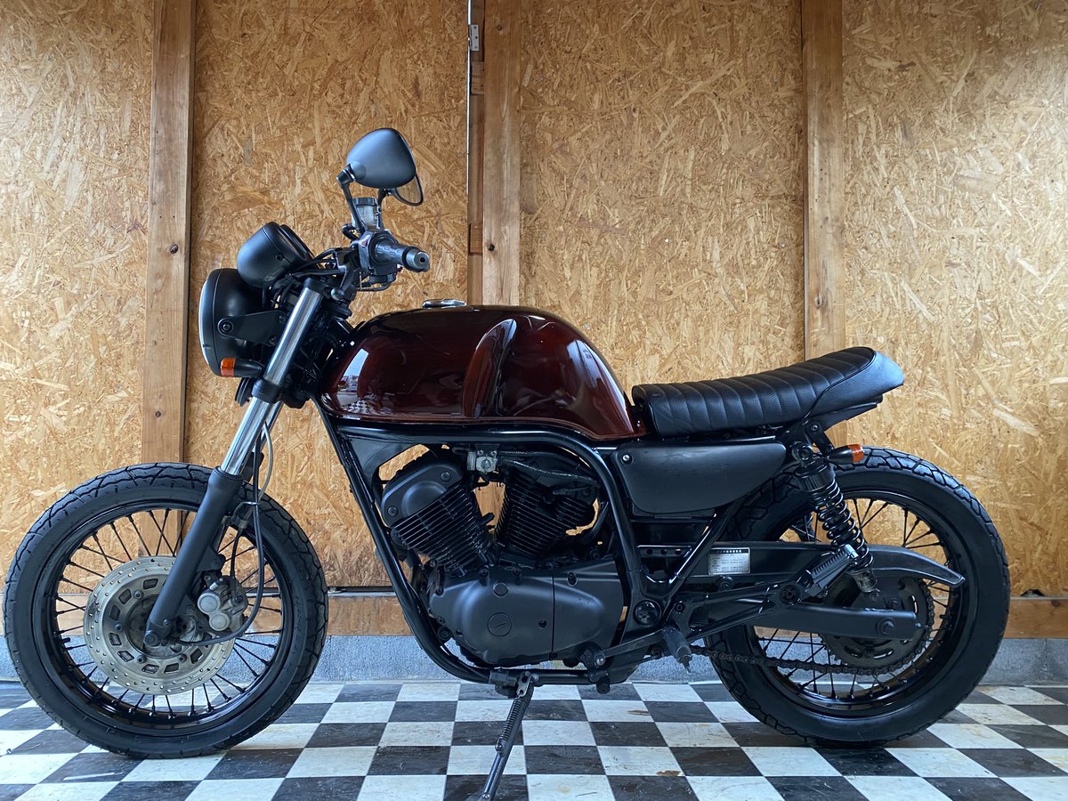 srv250売ります
セル1

おもちゃ欲しい方におすすめ！
#カフェレーサー
#srv250売ります