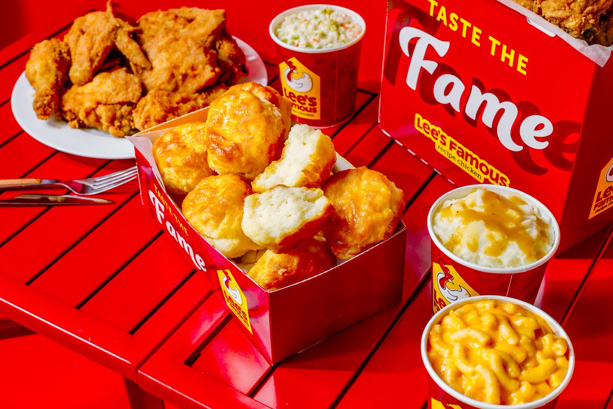 GiftAMeal tweet media