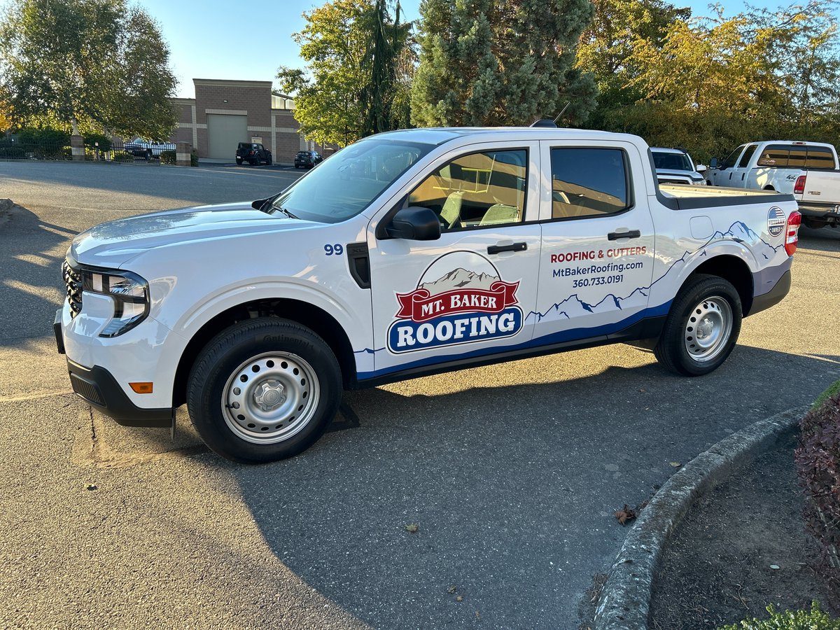 SkagitSignCo's tweet image. @SkagitSignCo recently completed a partial truck wrap for Mt Baker Roofing, turning their vehicle into a moving billboard that grabs attention wherever it goes.

skagitsignco.com/vehicle-wrap-p…

#signs #wraps #skagitvalley #skagit #whatcom #snohomish #veteranowned #womanled #skagitsignco