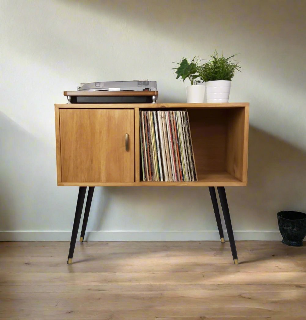 vintagecoruna's tweet photo. Thanks for the kind words! ★★★★★ "Muy  buen trato y buen mueble" J G. https://t.co/jO5DQPH6yT #etsy #brown #no  #bedroom #midcentury #beige #fsccertifiedwood #vinylrecordstorage  #midcenturymodern #sideboard https://t.co/CAzqUnEOo9