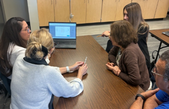 UCPS_ESL's tweet photo. October #ESLPLC! ESL Teachers sharing their favorite resources: @ElliiLearning, @nearpod and @duolingo for Schools. Cannot wait to see what we learn next month. @UCPSNC @AGHoulihan @Hemalalwani3 #TeamUCPS https://t.co/zhK7ozP4hA