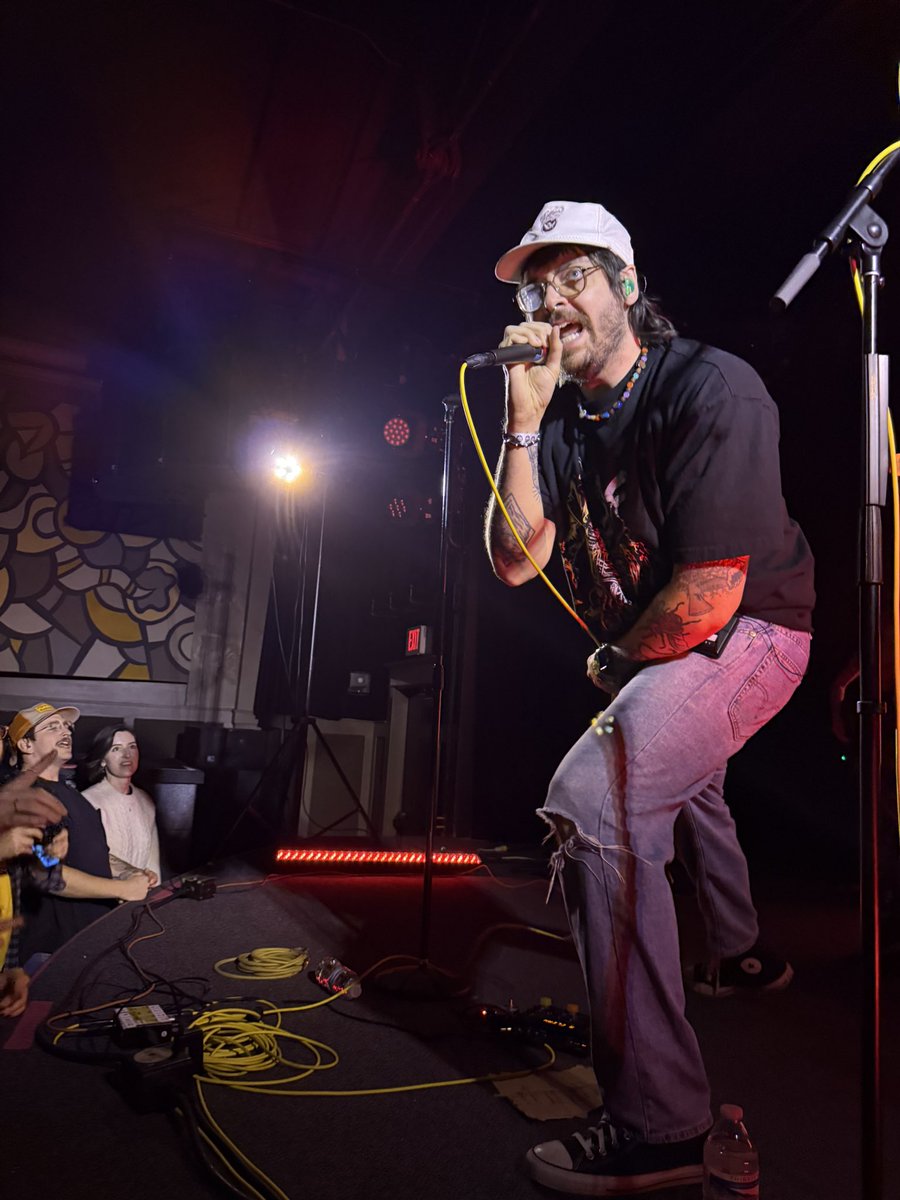 seanslaugh's tweet photo. @Durrymusic @gullyboysband  great show in Portland last night https://t.co/XzWzv4T4Gt