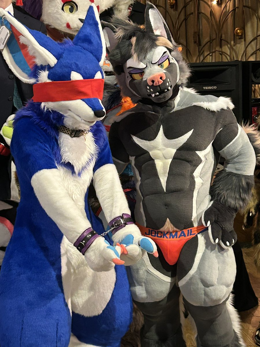 #FursuitFriday