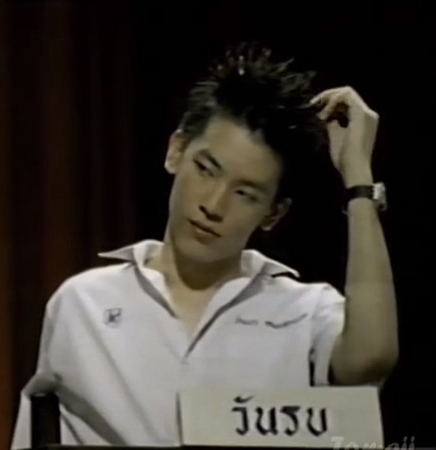 อีเชี้ย มอสองแต่คือเบ้าดีมาก แบบไม่มีข้อกังขา เบบี้แฟตไม่มี เพราะเกิดมาแล้วซิกม่าเลย คือหล่อแบบไม่มียุคมืดเกิน ขี้โกงมาก 😭😭😭😭😭😭