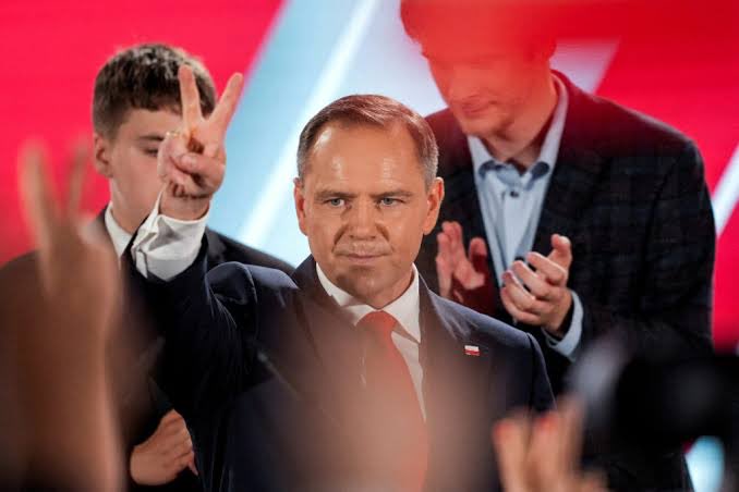 LakePoliticsYT's tweet image. 🚨🇵🇱Karol Nawrocki Approval Rating:
🟩Approve: 57.5% (+24.6%)
🟥Disapprove: 32.9%
United Surveys: 9/13 - 9/15