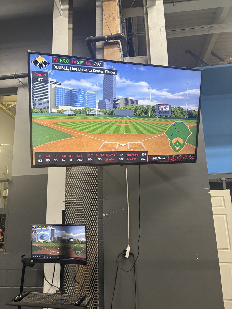 Had a great day of practice with <a href="/TripleCrownBSBL/">Triple Crown Prospects</a> working on getting an average of 90ev over 50 swings. I fell short this week with an average of 88 and 89 but hit a ev pr for the week of 97.4 #uncommited