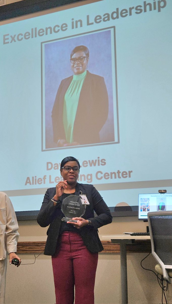 So proud of my friend, Principal Lewis, from <a href="/AlcPanthers/">Alief Learning Center</a>! She is the epitome of leadership and is so deserving of the Excellence in Leadership Award! #AliefProud