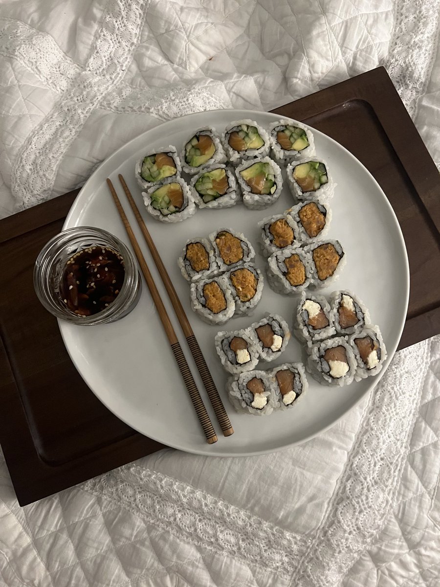 kittyravag3's tweet image. some recent eats!! :P