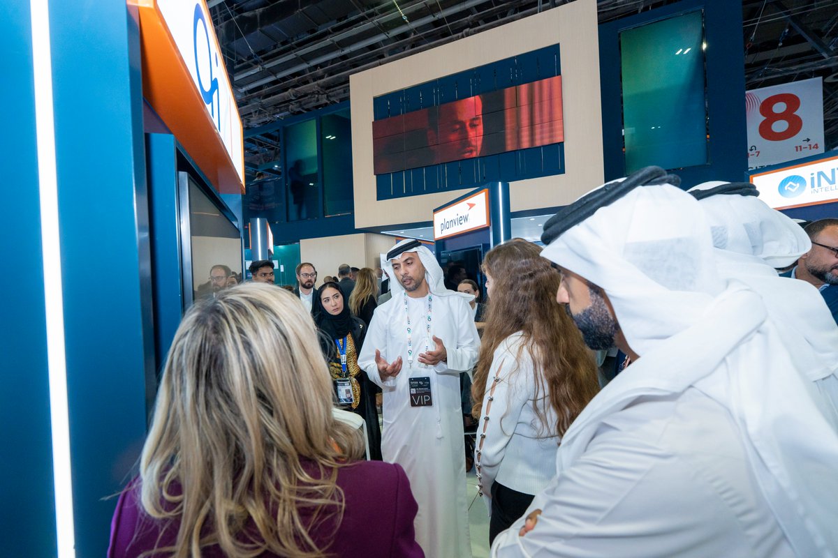 ai71official's tweet image. His Excellency Wesam Lootah, Director General of GovDigital, visited the ai71 stand at @GITEX_GLOBAL  2025 to explore new opportunities for strengthening our partnership.

As we continue to align on shared goals, we’re proud to play a role in the UAE’s innovation journey.…
