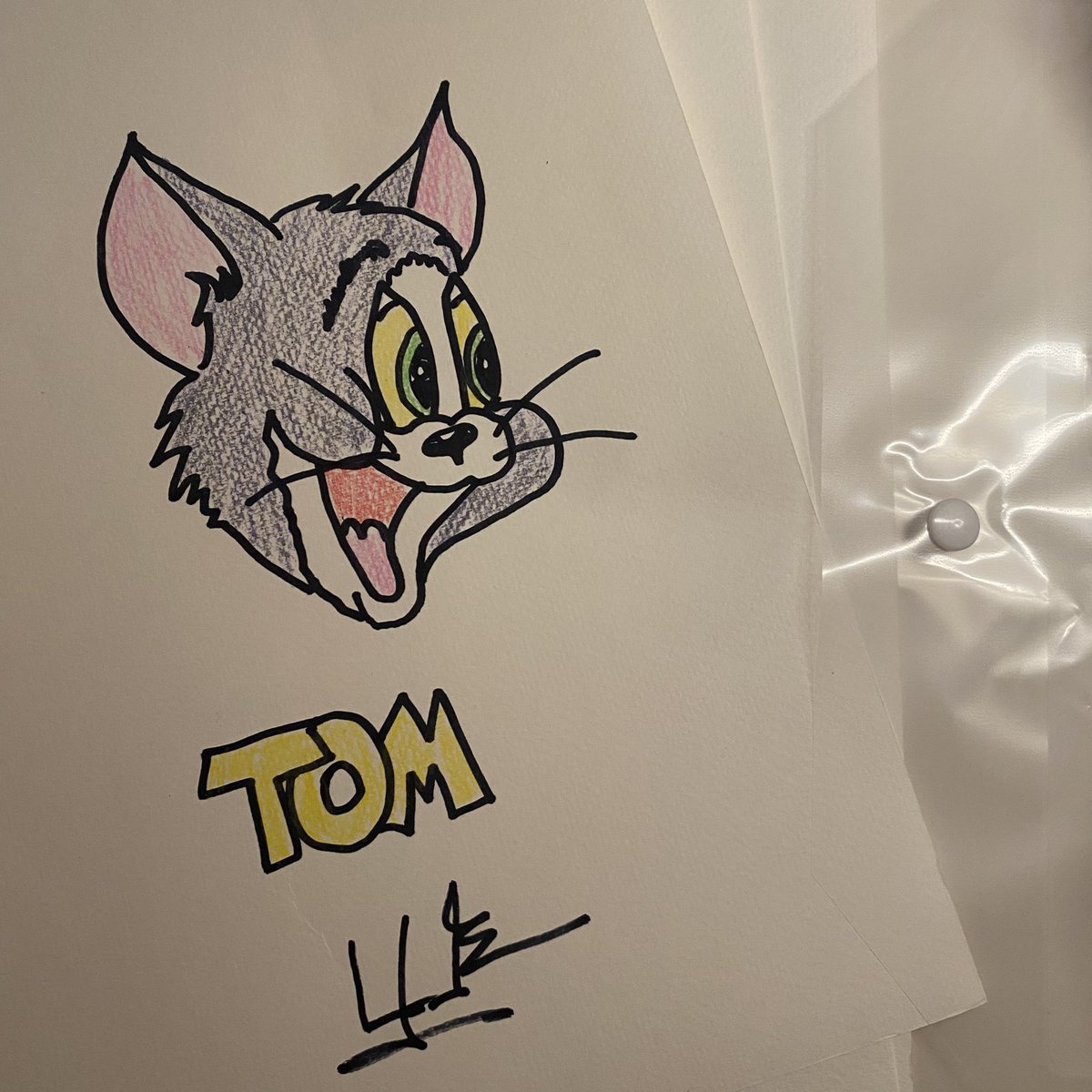 ภาพนี้ที่คุณตาวาดก็น่ารักน้าา ลายเส้น ลงสีเริ่ดเลยล่ะ