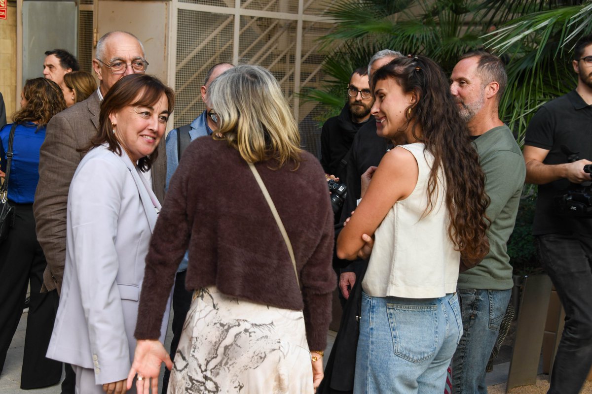 transicioeco's tweet image. 🏆 Avui hem lliurat els guardons del Premi Catalunya d’Ecodisseny 2025.

♻️ Premien productes en el mercat i en desenvolupament que integren en el seu disseny consideracions per millorar-ne el comportament ambiental al llarg del cicle de vida.

🗣️ #Consellera @SilviaPaneque :…