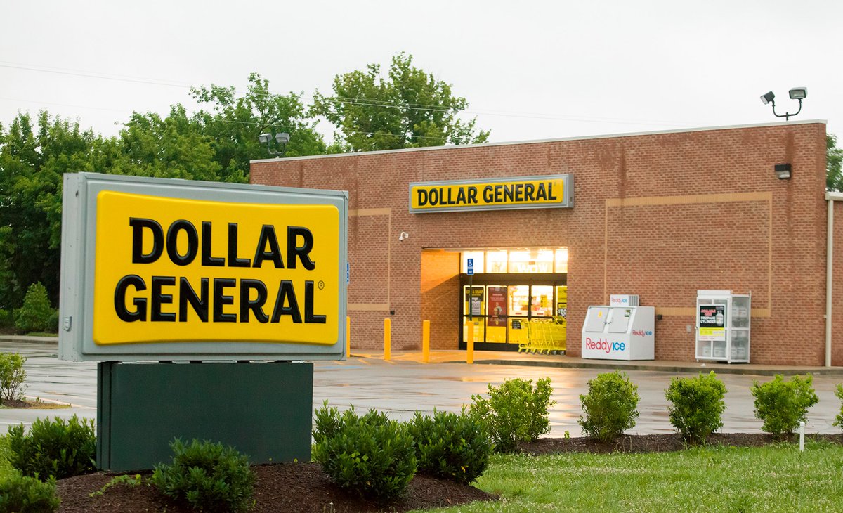 Dollar General is offering a $5 discount when you spend $15 on select holiday baking and food items, through December 25.