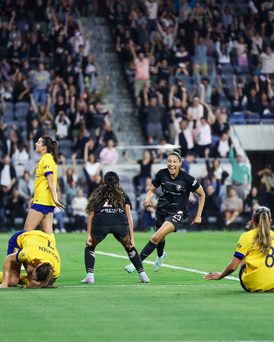 weareangelcity's tweet image. Cheers to leaving the game better than you found it, @ChristenPress 🖤

Join us this Sunday for Christen’s final home match to help us honor her amazing career!