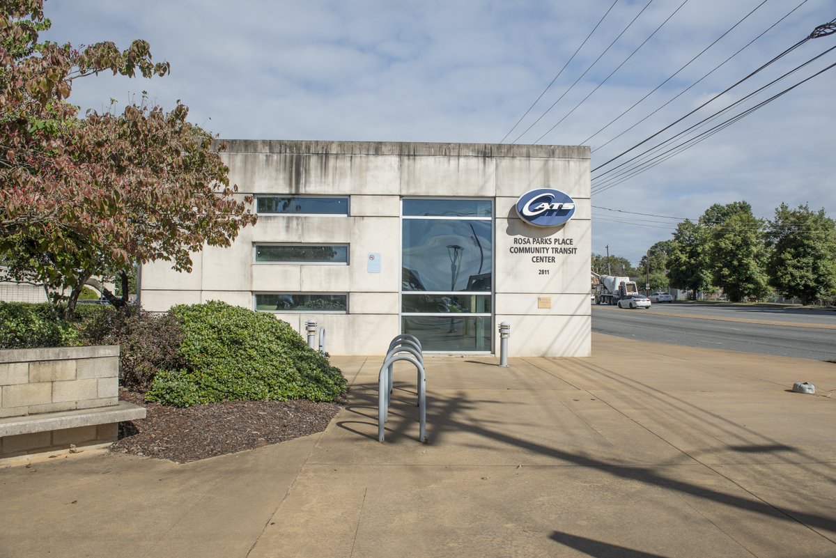 🌱 Rosa Parks Place Community Transit Center is getting a REFRESH! The beautification process begins next Monday, Oct. 20, and will not impact services. The transit center will remain fully operational for riders during this time. 

Details → bit.ly/4oiloPv