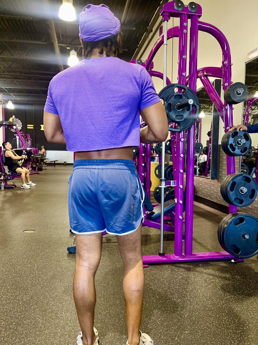 DomPeriani's tweet photo. In The Pocket!! Locked in #lockedin
#calisthenics #gymbody #pullups #croptop https://t.co/2Um5epPI1p