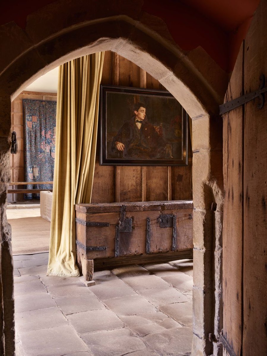 DurhamWASP's tweet image. Haddon Hall, Derbyshire. Photo by Simon Upton