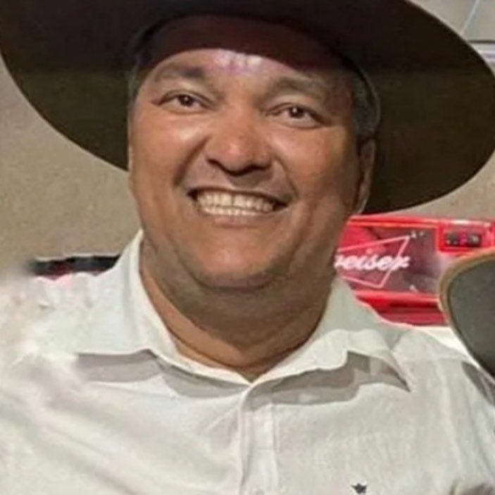 realmacosta's tweet image. 🛡️HONRARIA MÁXIMA! A Assembleia Legislativa da Bahia aprovou a Comenda Dois de Julho, sua mais alta honraria, in memoriam para Clériston “Clezão” Pereira da Cunha e será entregue à família.
A morte de Clezão na Papuda é lamentável, resultado de abusos e excessos do sancionado…