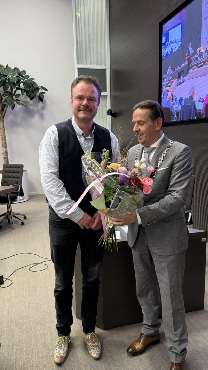 CActief's tweet photo. Gust Roozen versterkt vanaf heden onze fractie! Succes Gust! https://t.co/IO3r12MXp6 https://t.co/KBkCEbW5au