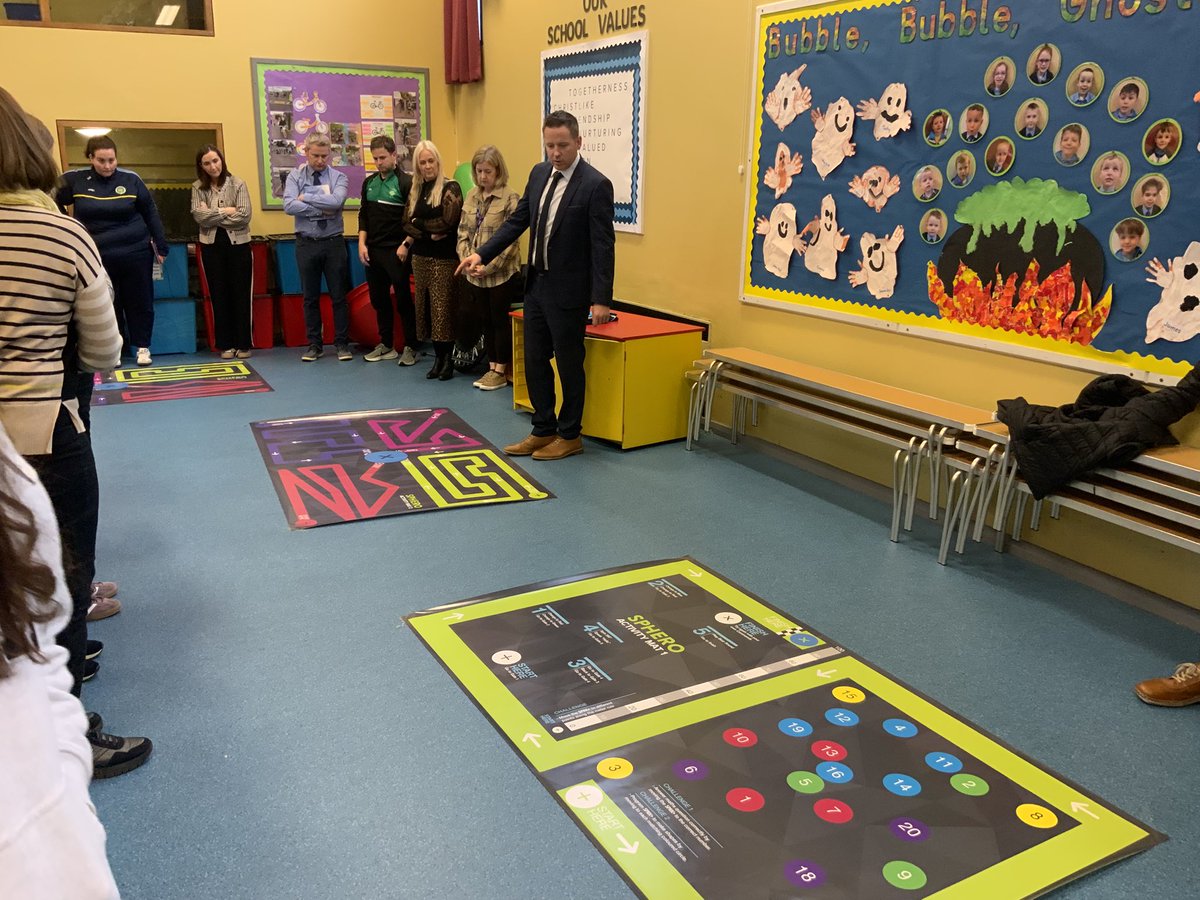 NewRowPS's tweet image. A fabulous afternoon up-skilling ourselves on progression in coding- so that we can up-skill our children! 💻 Training that can be easily implemented as part of what we are already doing in school. Preparing young minds for the future! Thank you @StMarysGlenview
#NRStPfamily💙💚