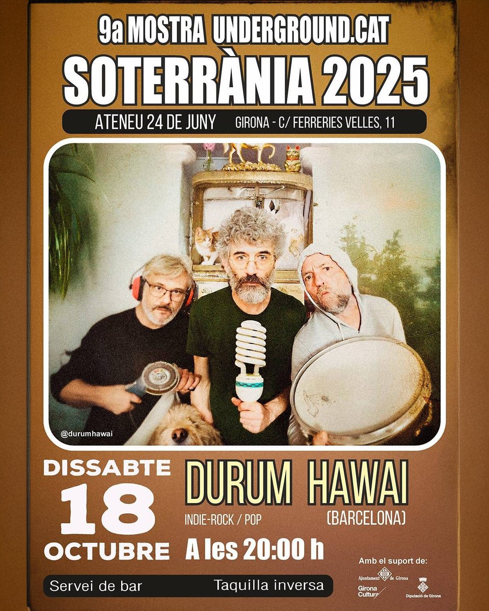 🌴 Dissabte 18 d’octubre · 20 h tanquem la <a href="/soterraniaGi/">La Soterrània 2025</a> amb el trio barceloní Durum Hawai.
Hi arriba amb “Les cascades”, el seu primer disc 💦
Una ruixada surrealista de popisme canalla, pinyes 🍍, sorra 🏖️ i banyador 👙
Amb Enka Alonso (La Nena Samsó) als teclats 🎹