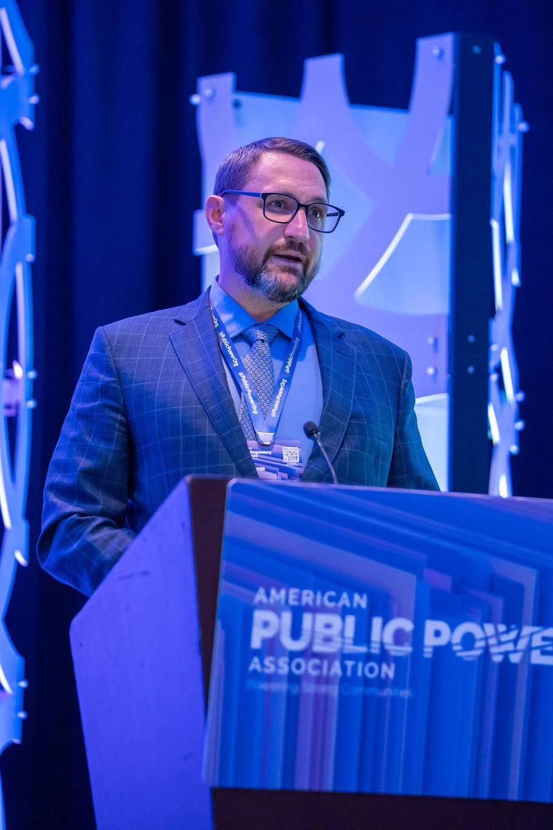 Public Power tweet media