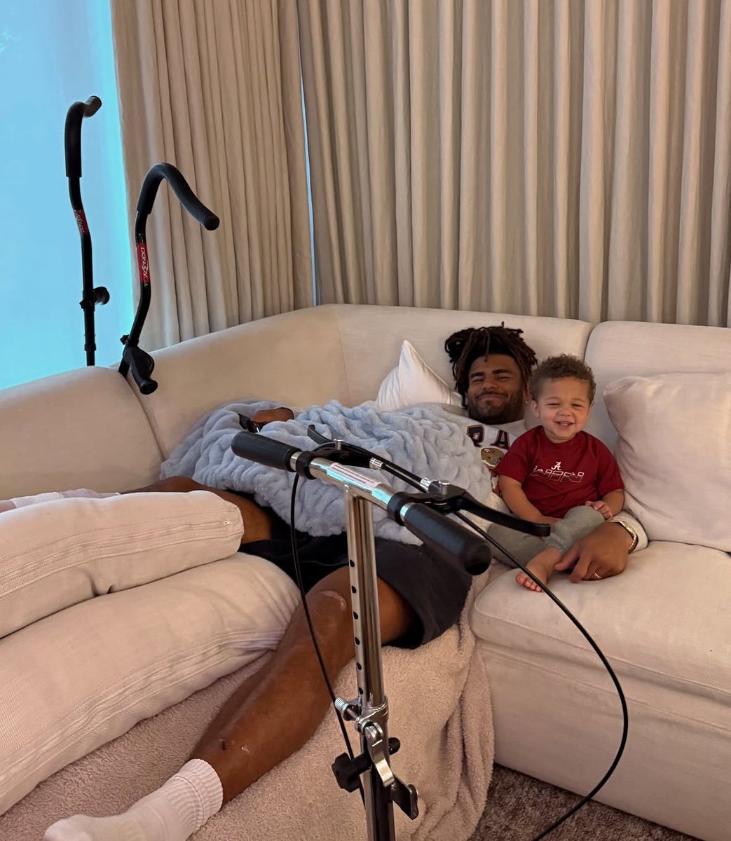 sydney warner, fred’s wife, just posted this photo on instagram 🥹