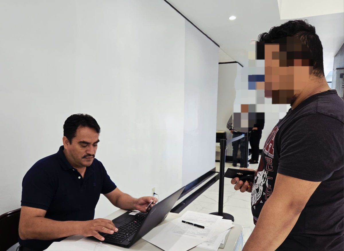 Atención guatemaltecos🔊🔊
Representantes del TSE estarán en este Consulado, por lo que te invitamos a empadronarte y/o actualizar tus datos.
#consuladodeguateenhouston
#TSEGuatemala
#GuatemalaCercaDeTi
Información de horarios de atención ⬇️⬇️⬇️⬇️